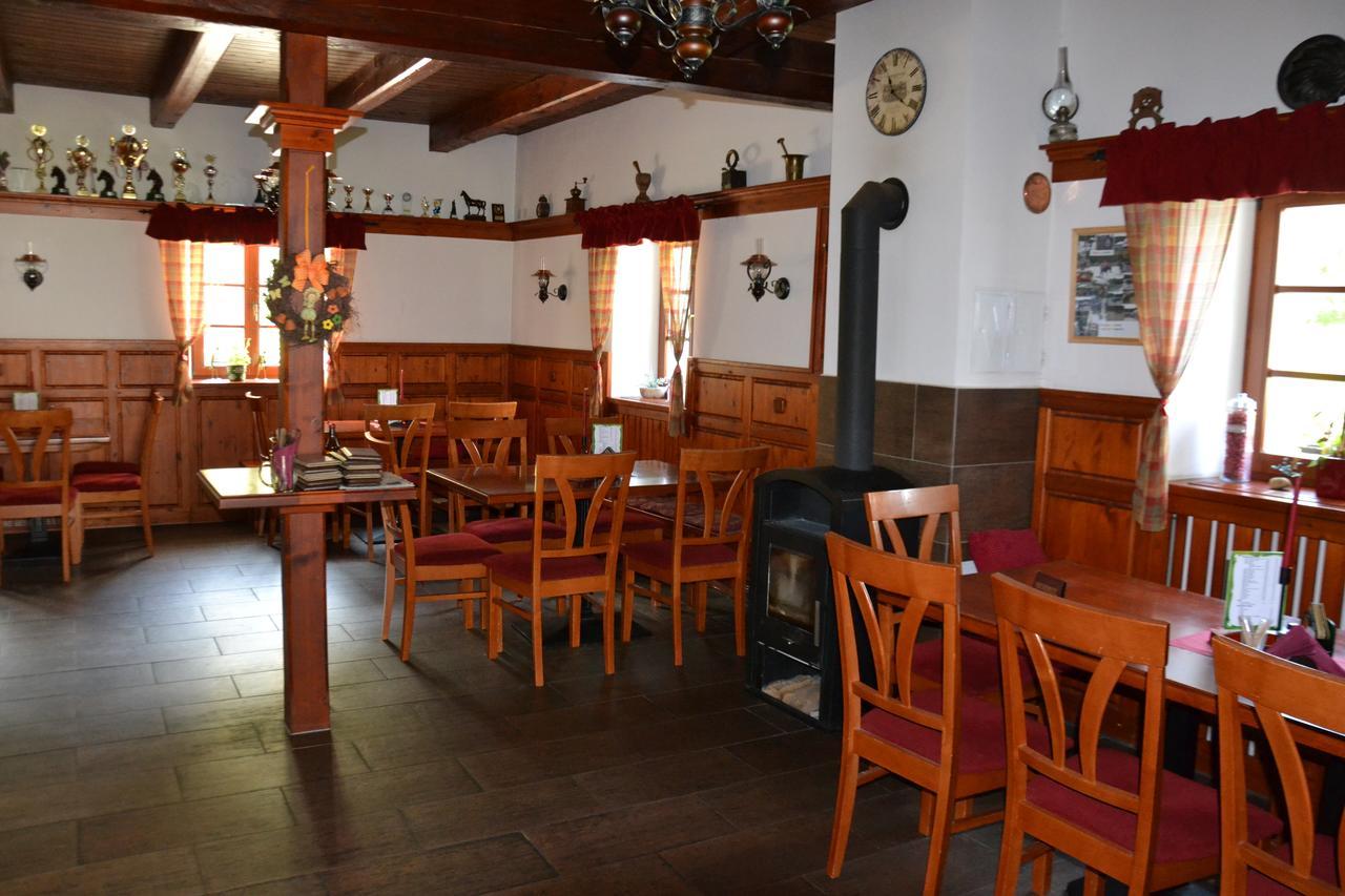 Podskalni Mlyn Hotel Ostopovice Exterior photo